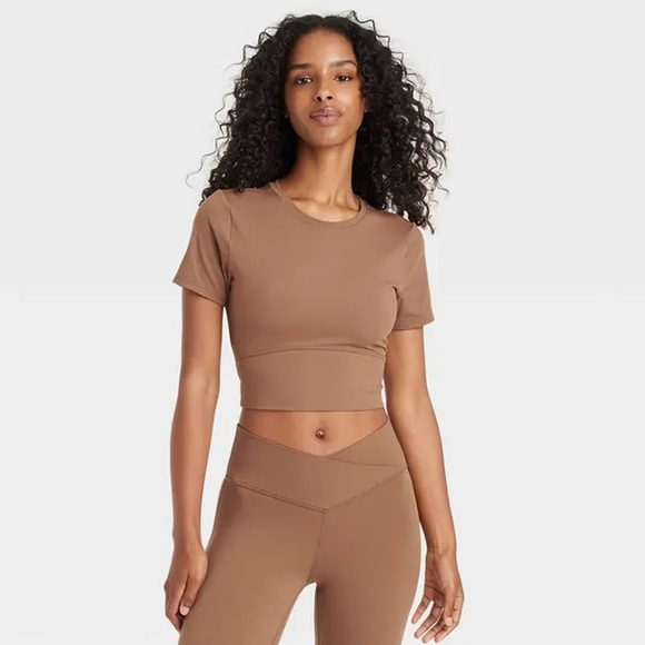 JoyLab Tops - NWT JoyLab Women's Brown Crop Athletic Top Small